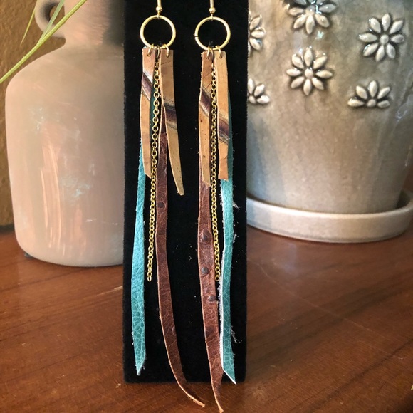 JustinaFaithCreations Jewelry - Handmade Leather Earrings
